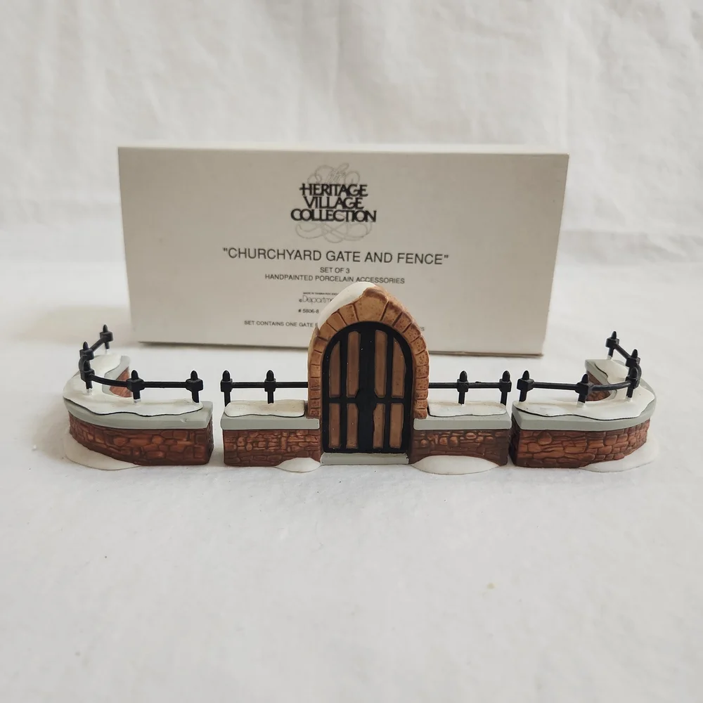 Department 56 Churchyard Gate and Fence